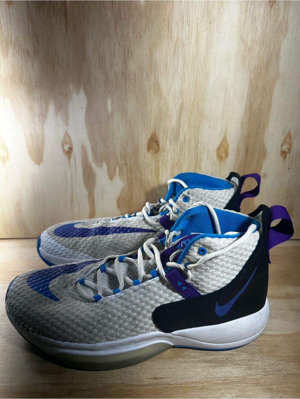 Nike Zoom Rize Basketball Shoes Men’s Size 12
